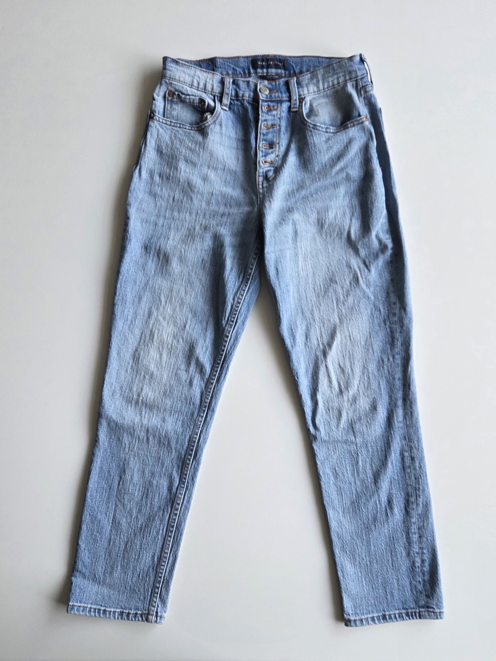 Aeropostale Women’s Mom Jeans Light Blue Denim Jeans